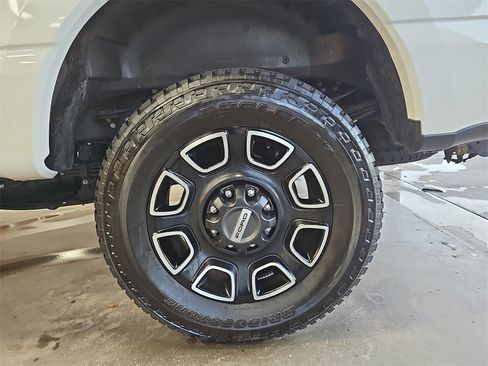 Used 2024 Ford F350 Platinum image 33