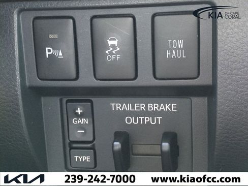 Used 2017 Toyota Tundra 1794 Edition image 24