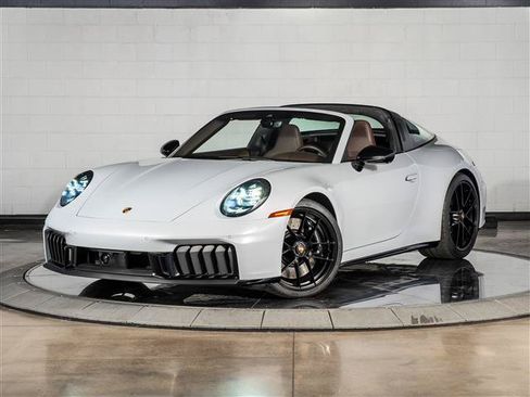 Used 2026 Porsche 911 Targa 4 GTS AWD/4WD image 1