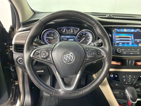 Used 2019 Buick Envision Essence FWD image 14