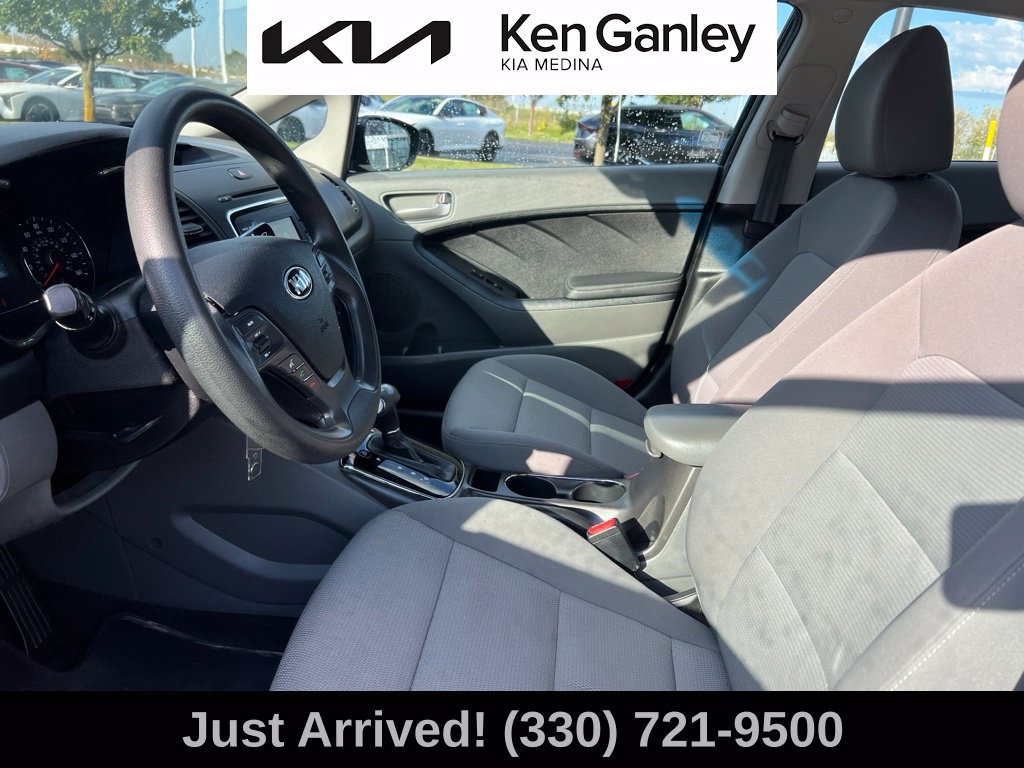 Used 2017 Kia Forte LX FWD image 11