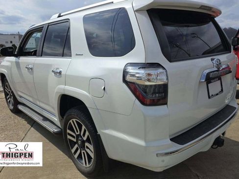 Used 2019 Toyota 4Runner Limited AWD/4WD image 3