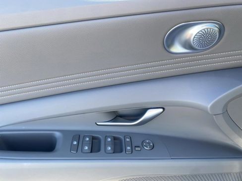 New 2026 Hyundai Elantra SEL Sport Premium FWD image 10