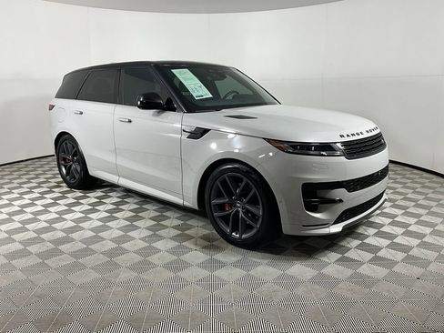 Certified 2024 Land Rover Range Rover Sport Dynamic SE image 6