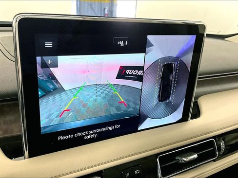 Used 2023 Lincoln Aviator Reserve image 26