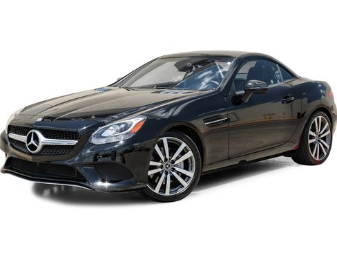 Used 2017 Mercedes-Benz SLC 300 image 4