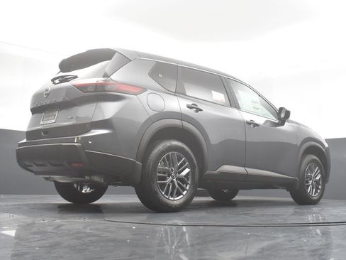New 2026 Nissan Rogue S image 28