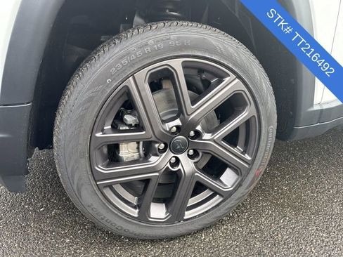 New 2026 Jeep Compass Limited image 4