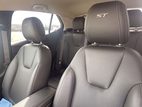 Used 2024 Buick Encore GX Sport Touring w/ Comfort Package image 7