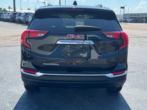 Used 2020 GMC Terrain SLT w/ Preferred Package FWD image 4