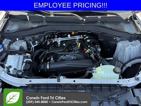 New 2026 Ford Explorer Active w/ Active Comfort Package AWD/4WD image 37