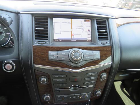 Used 2017 Nissan Armada Platinum w/ Interior Lighting Package AWD/4WD image 30