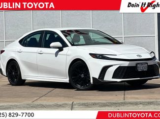 Used 2026 Toyota Camry SE w/ Convenience Package FWD 360° Tour
