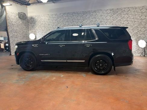 Used 2021 GMC Yukon Denali w/ Denali Ultimate Package AWD/4WD image 4
