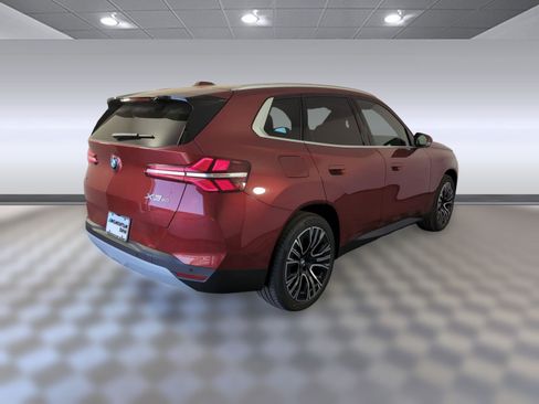 Used 2025 BMW X3 xDrive30i w/ Premium Package image 7