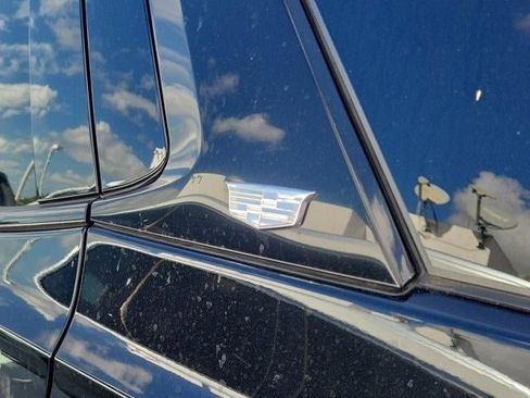 Certified 2022 Cadillac Escalade Sport Platinum w/ LPO, ONYX Package image 6