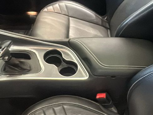 Used 2017 Dodge Challenger SRT Hellcat image 29