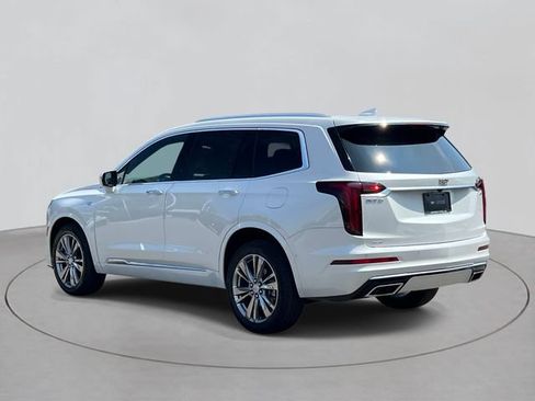 Certified 2024 Cadillac XT6 Premium Luxury w/ Technology Package AWD/4WD image 3
