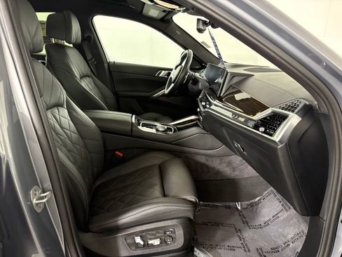 Used 2024 BMW X6 xDrive40i w/ Premium Package AWD/4WD image 38