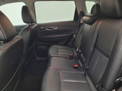 Used 2016 Nissan Rogue SL w/ SL Premium Package AWD/4WD image 18