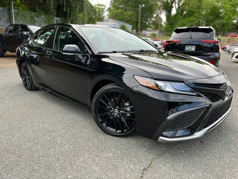 Used 2024 Toyota Camry XSE FWD image 20