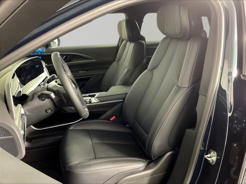 New 2026 Cadillac Lyriq Luxury AWD/4WD image 19