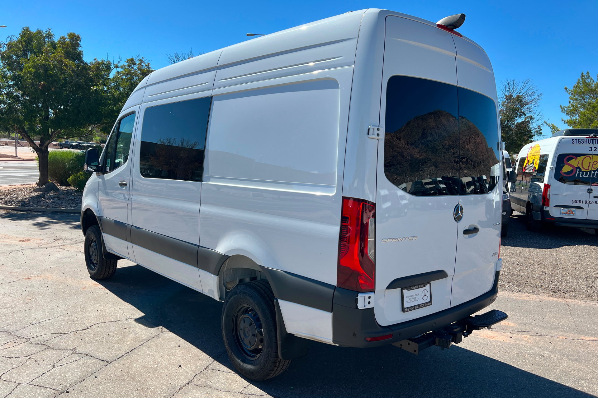 New 2026 Mercedes-Benz Sprinter 2500 image 2