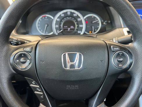 Used 2015 Honda Civic SE image 22