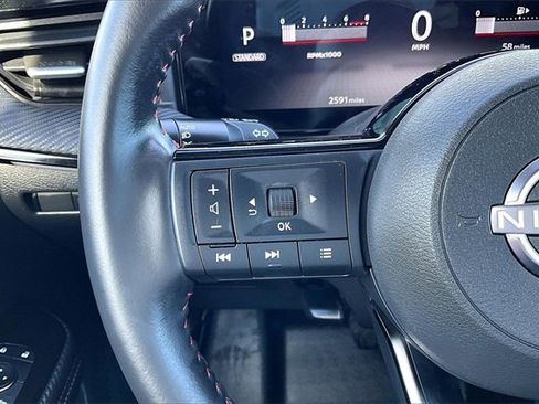 Used 2025 Nissan Kicks SR w/ SR Premium Package image 13