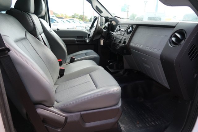 Used 2016 Ford F350 XL w/ Power Equipment Group RWD image 6