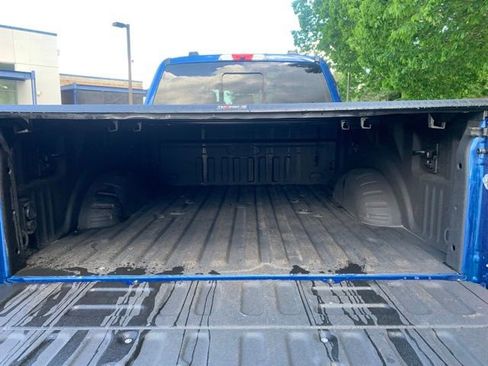 Used 2022 Ford F350 Platinum AWD/4WD image 6
