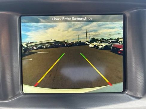 Used 2019 Dodge Charger Scat Pack w/ Dynamics Package RWD image 16