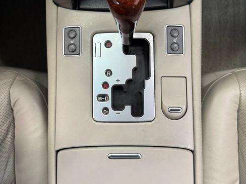 Used 2005 Acura RL AWD/4WD image 24