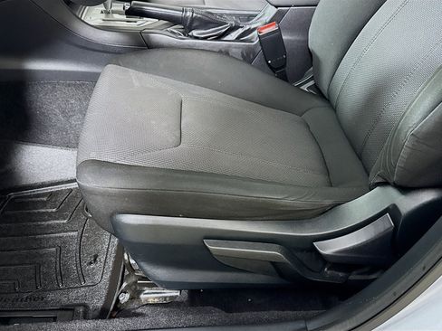 Used 2018 Subaru Impreza 2.0i Premium image 20