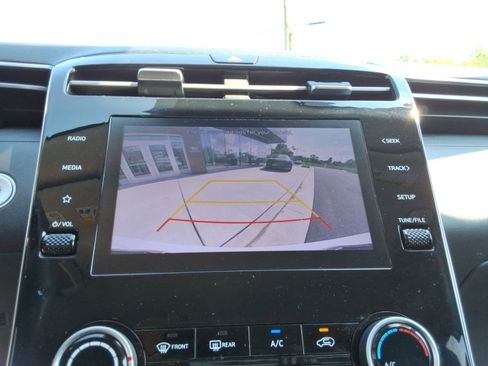 Used 2022 Hyundai Tucson SEL image 15