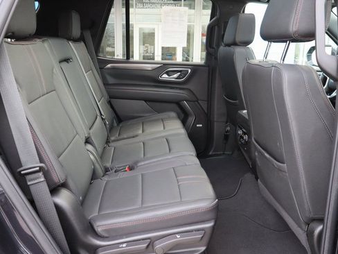 Used 2024 Chevrolet Tahoe RST image 17