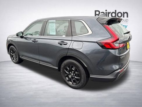 Used 2023 Honda CR-V LX image 6
