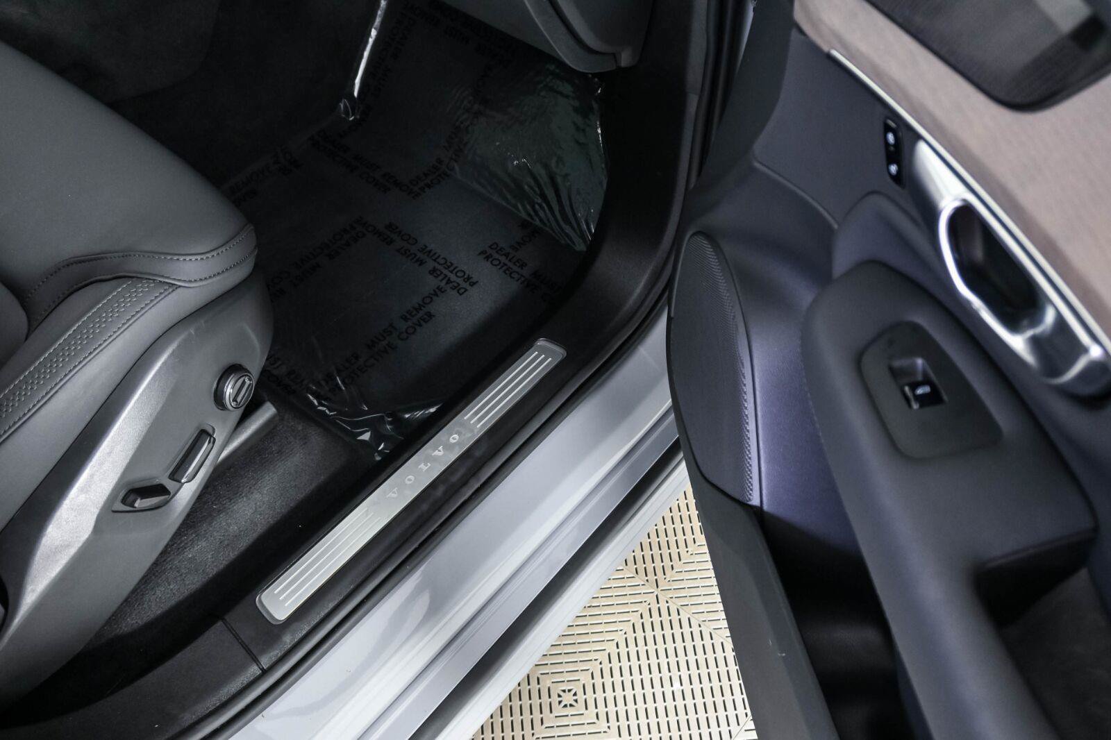 Certified 2026 Volvo XC90 B6 Plus AWD/4WD image 26
