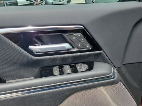 New 2025 GMC Sierra EV Denali image 8