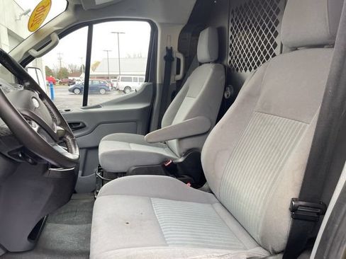 Used 2016 Ford Transit 150 130 Low Roof RWD image 7