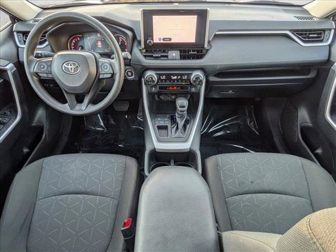 Used 2024 Toyota RAV4 XLE image 17
