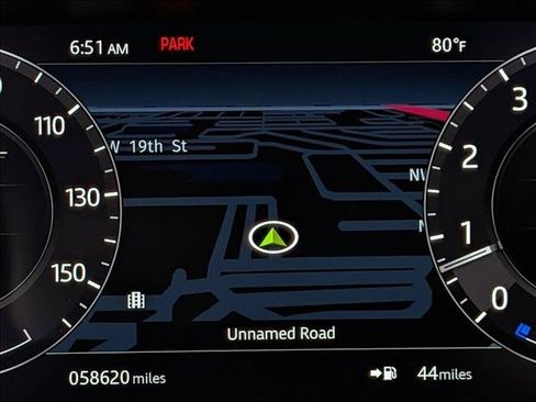 Used 2019 Land Rover Range Rover Velar R-Dynamic SE AWD/4WD image 9