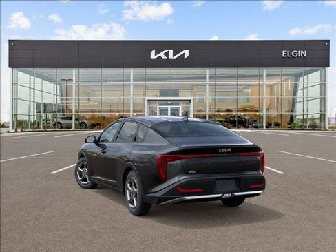 New 2026 Kia K4 FWD image 4