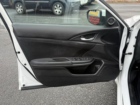 Used 2022 Honda Insight EX image 11