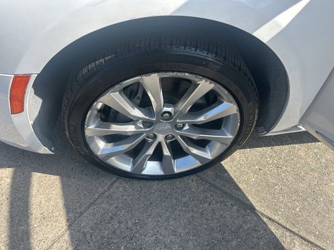 Used 2016 Cadillac XTS Luxury image 16