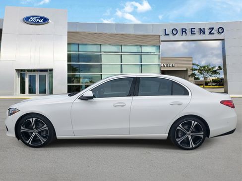 Used 2025 Mercedes-Benz C 300 Sedan image 8