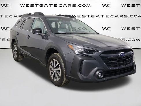 Used 2025 Subaru Outback Premium AWD/4WD image 43