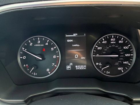 Used 2025 Subaru Outback Onyx Edition AWD/4WD image 5