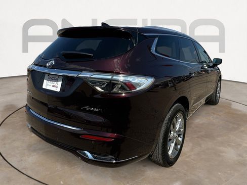 Used 2024 Buick Enclave Avenir w/ Avenir Technology Package image 10