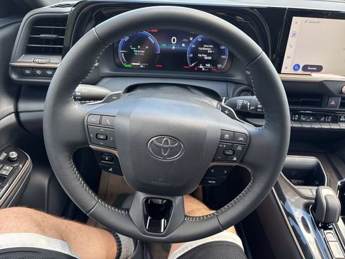 Certified 2026 Toyota Crown Signia AWD/4WD image 21